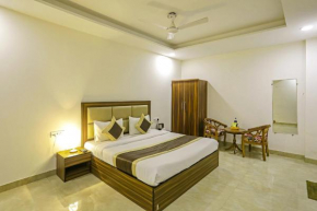 FabHotel White House BNB